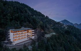 Justa Hollow Oak, Mussoorie Hotel 5* India